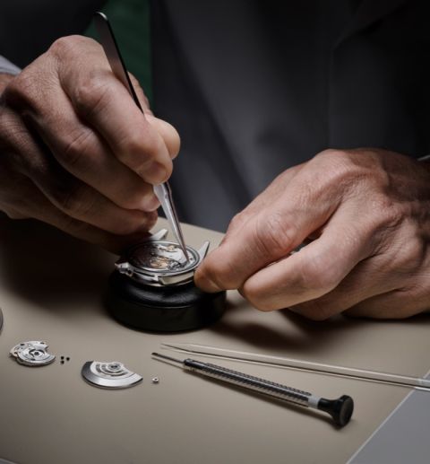 rolex-servicing-procedure-sav 1910dh 005-landscape