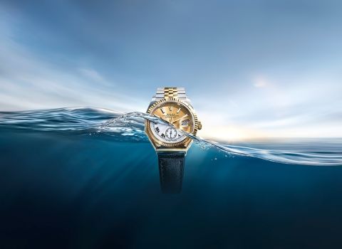 discover-rolex-oyster-story-m126233-0015 first oyster octagonal 1926 2604 0001-landscape