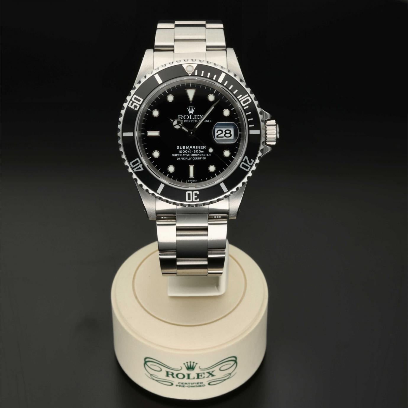 Rolex Oyster Perpetual Submariner Date M16610-0004 Herrenuhr Bild 1