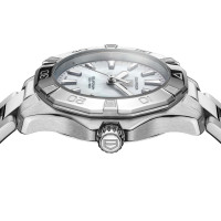 TAG HEUER AQUARACER PROFESSIONAL 200 SOLARGRAPH