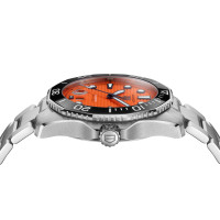 TAG HEUER AQUARACER PROFESSIONAL 300 ORANGE DIVER