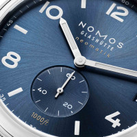 Club Sport neomatik 42 Datum blau