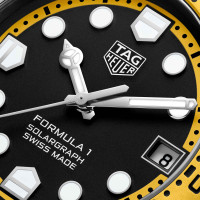 TAG HEUER FORMULA 1 SOLARGRAPH