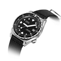 SUB 600T SHARKHUNTER B&W 