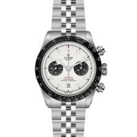 Black Bay Chrono
