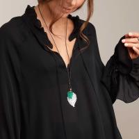 INDIA Leaf Anhänger Small Grüner Onyx
