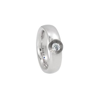 Glasklar Ring