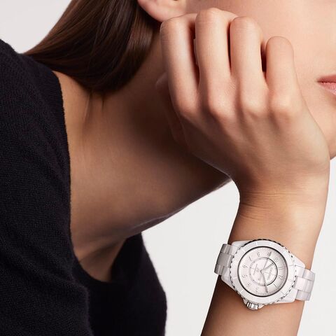 chanel-j12-phantom-watch-white-white-ceramic-steel-h6186-uhr-juwelierlauferminden