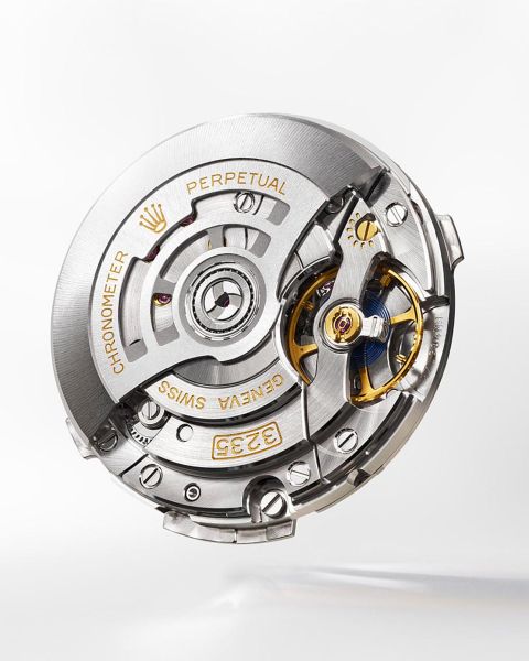 newsroom-datejust-movt3235_b_2210uf_001_recto