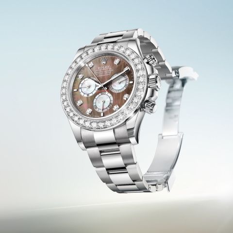 M126579RBR-0001_2401jva_001_rvb_1080x1080