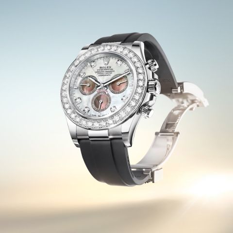 M126589RBR-0001_2401jva_001_FOND_rvb_1080x1080