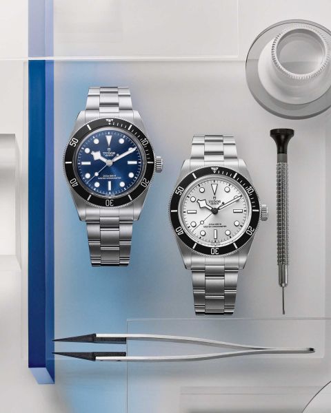 TUDOR_NP25_BLACK BAY 68_LIFESTYLE-3