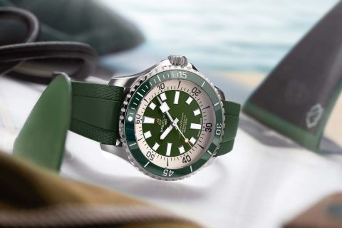 34_Breitling Superocean Automatic 44_Ref. A17376A31L1S1_RGB