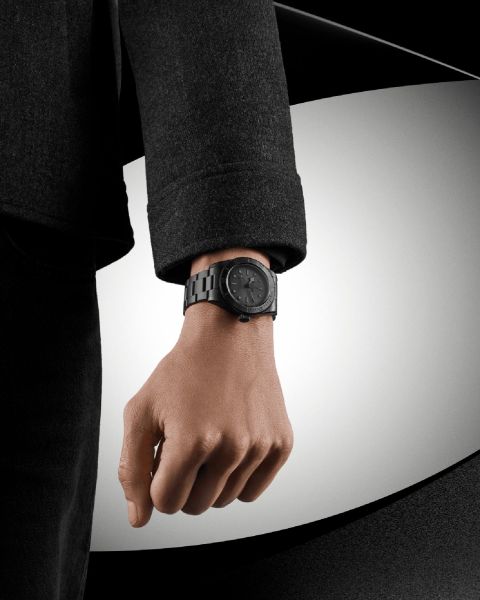 T26_PRO_WW26_OnModels_M7941A1ACNU-0001_049