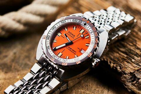 doxa-uhr-sub300t-professional-840.10.351.10-juwelierlauferminden