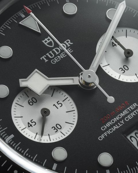 T25_PRO_M79360N-0013_107