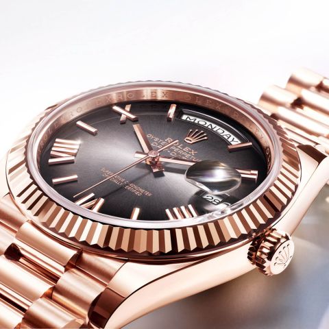 M228235-0055_2401uf_001_1080x1080