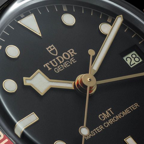 C1891158-C632-4FAD-99E8-3C1BF8B39FDF