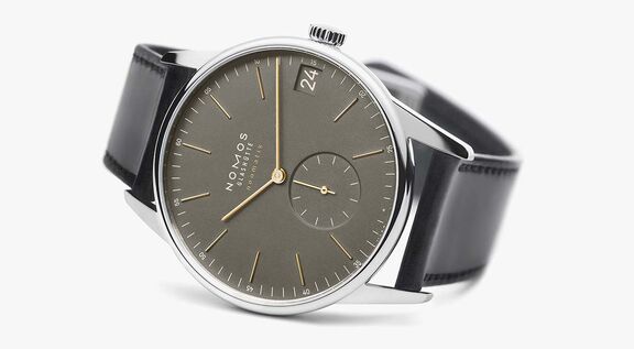 nomos-glashuette-364-orion-neomatik-41-datum-olivegold-uhr-juwelierlauferminden-mobil