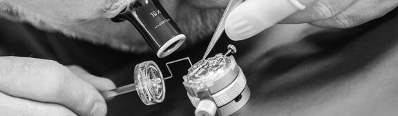 uhrenwerkstatt-uhren-revision-juwelierlauferminden-header-3