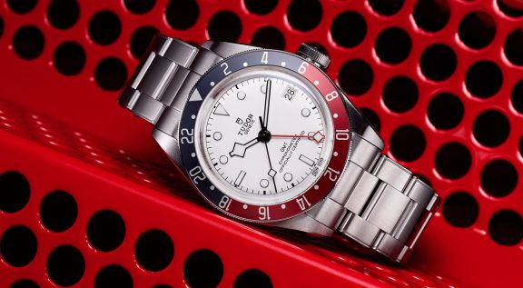 tudor-new-watches-2023-black-bay-gmt-juwelierlauferminden-mobil