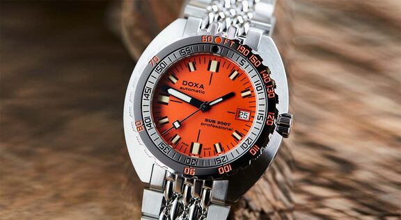 doxa-uhr-sub300t-tauchen-orange-juwelierlauferminden-banner-mobil