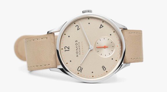 nomos-glashuette-1204-minimatik-champagner-uhr-juwelierlauferminden-mobil