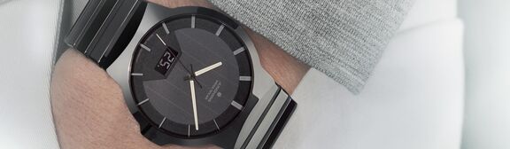 junghans-force-mega-solar-18-1133-44-uhr-juwelierlauferminden